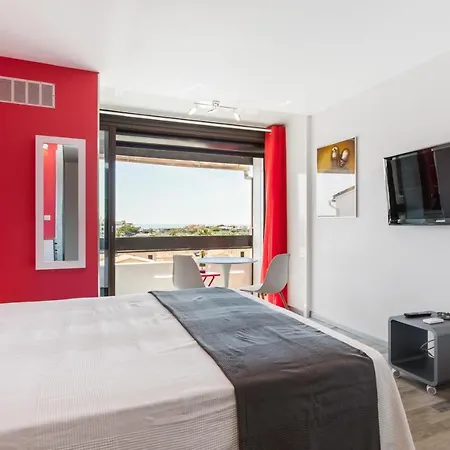 Vue Panoramique, Piscine Port Venus Village Naturiste 公寓 阿格德