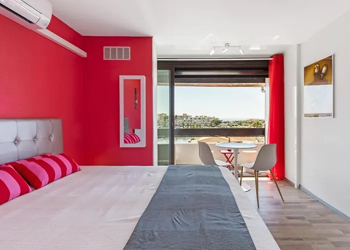 Vue Panoramique, Piscine Port Venus Village Naturiste * Agde